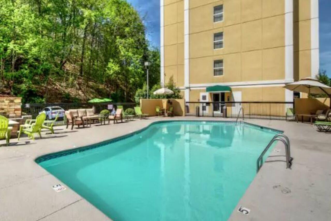 Hampton Inn & Suites Pigeon Forge On The Parkway Esterno foto
